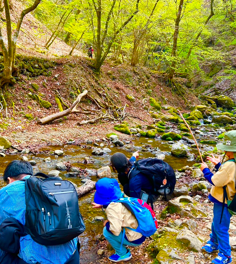 御岳山ハイキングへ